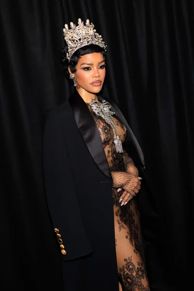 Look 30